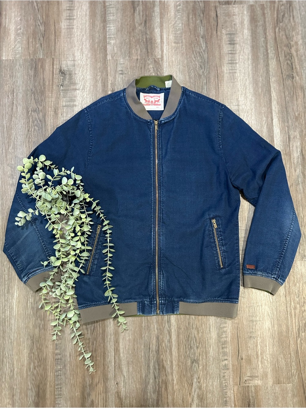 Men’s Levi’s Denim Style Bomber Jacket Size Large